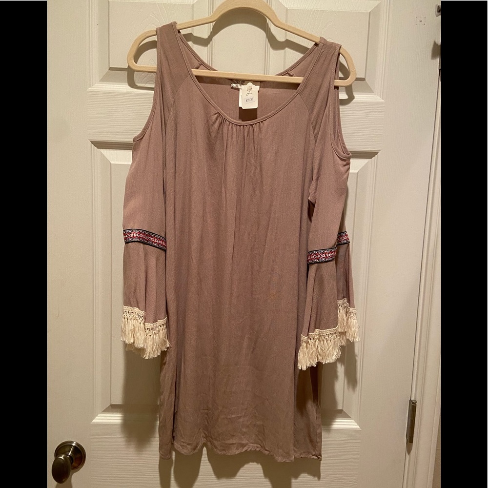 MIIN cold shoulder tunic or dress Sz large